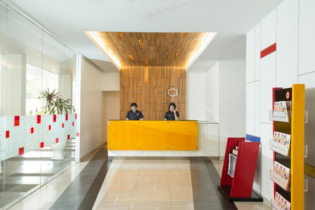 Amaris Hotel Tangerang Bagian luar foto